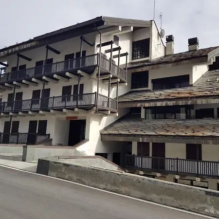 Cretes Blanches Matterhorn بيريوِل تْشيرفينيا